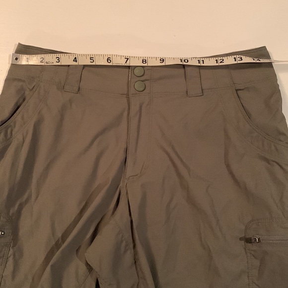 LL Bean Vista Trekking Shorts Mid-rise Thyme - Picture 3 of 10